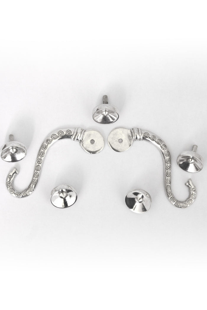 Haakjes voor Lorica hamata Chassenard