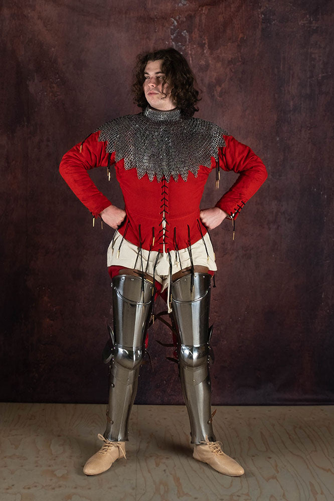 Płaszcz biskupi z kolczym kapturem, płaskie pierścienie, okrągłe nity, 8 mm