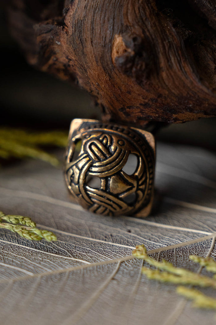 Okucia pasa Birka, grób 15