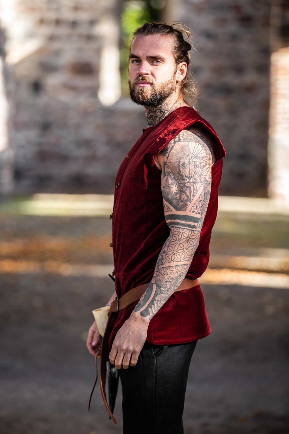 16th century doublet Sea Beggars / Watergeuzen, red