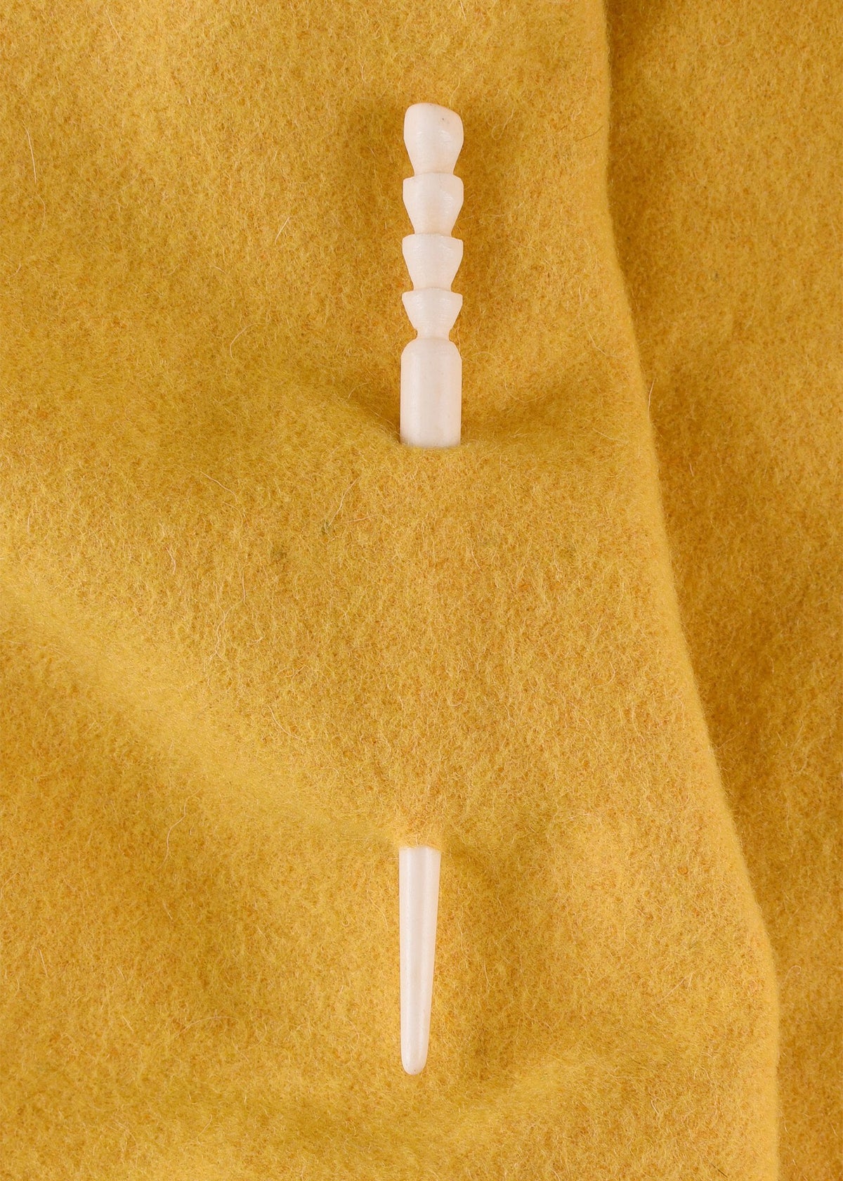 Romersk hårnål, ben