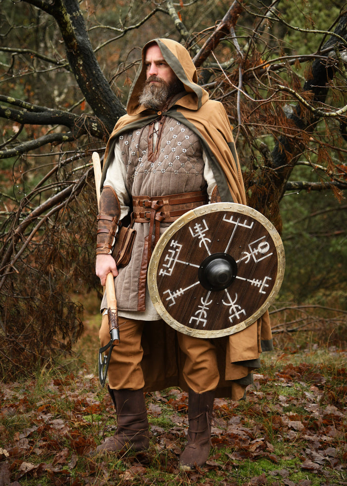 Vikingasköld Vegvisir med råhud