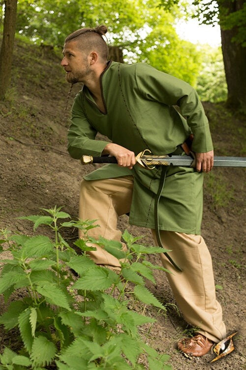 Elven tunic green