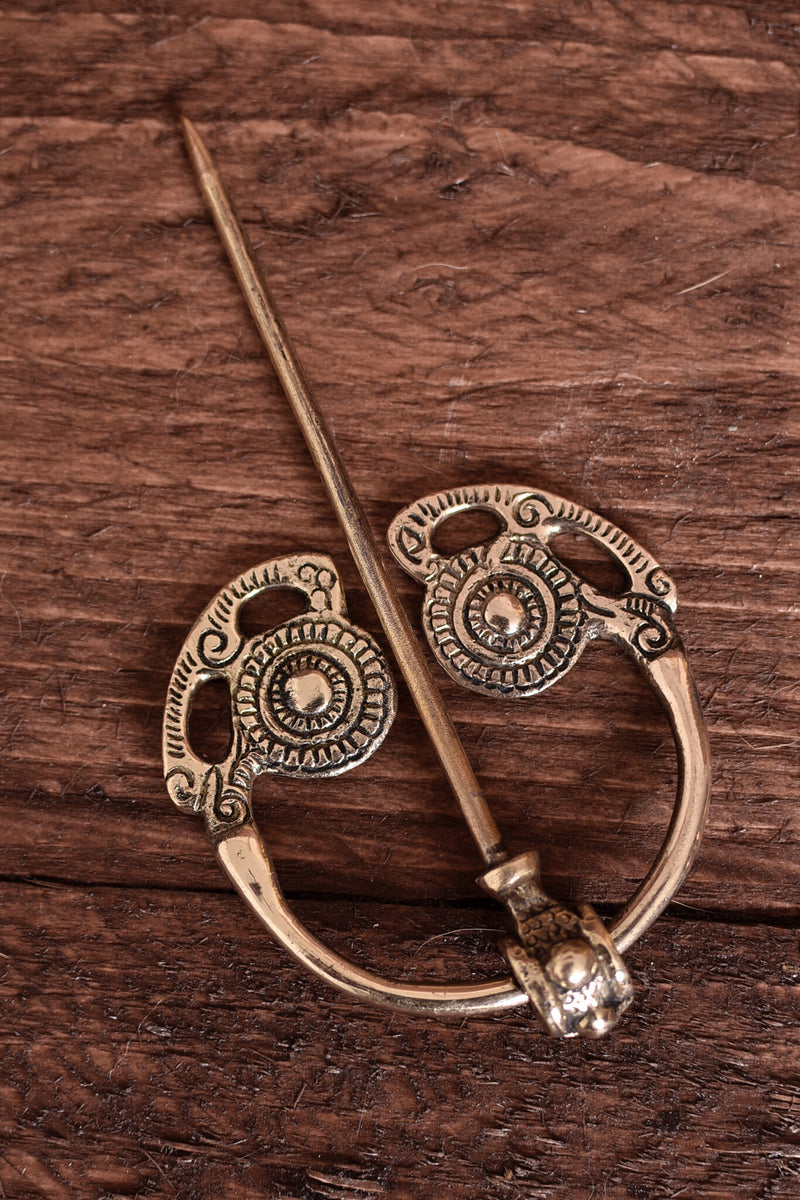 Goldsborough Fibel, Messing