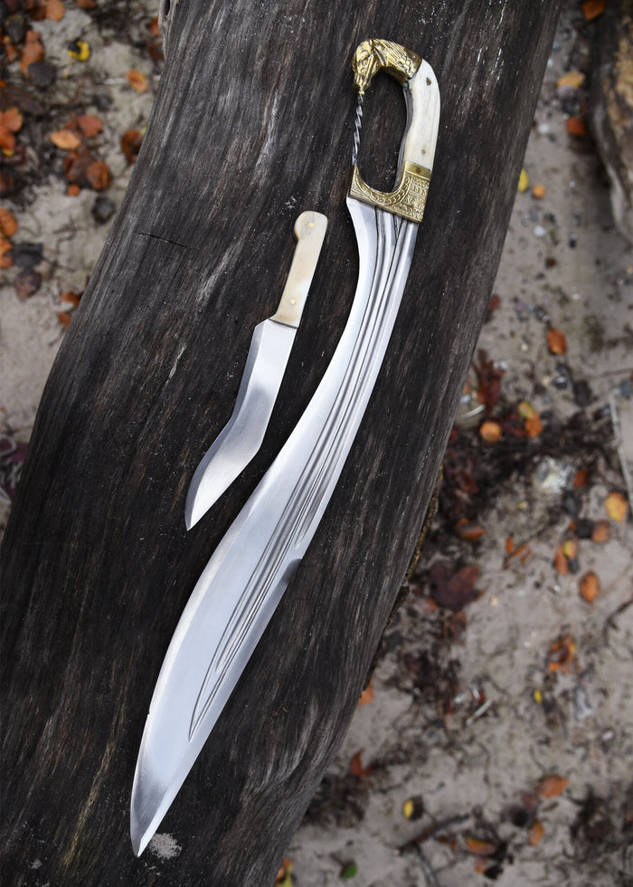 Falcata 4th-3rd century BC, semi-sharp