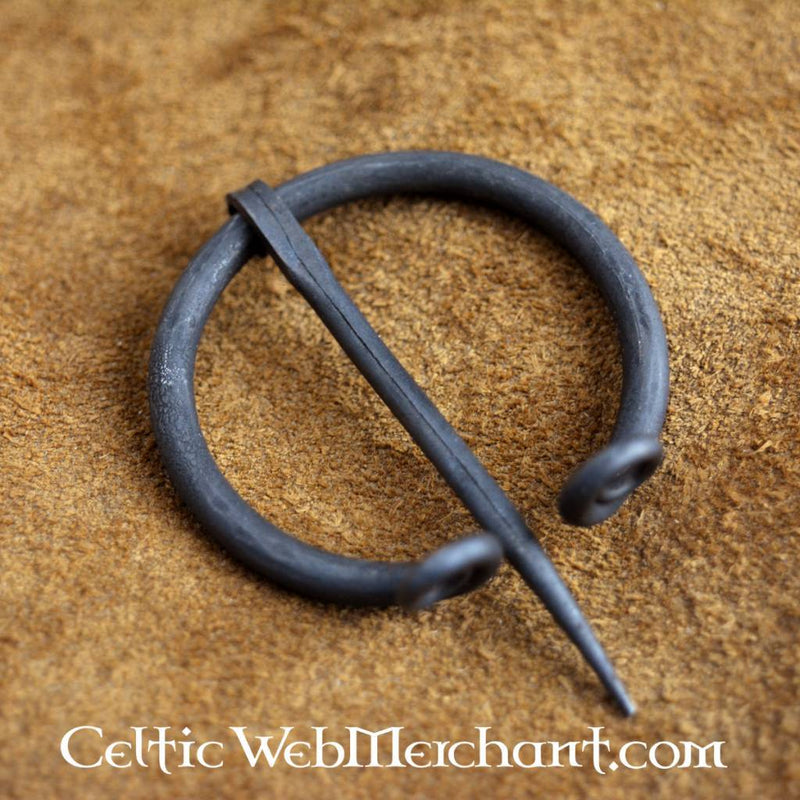 Ring brooch, iron