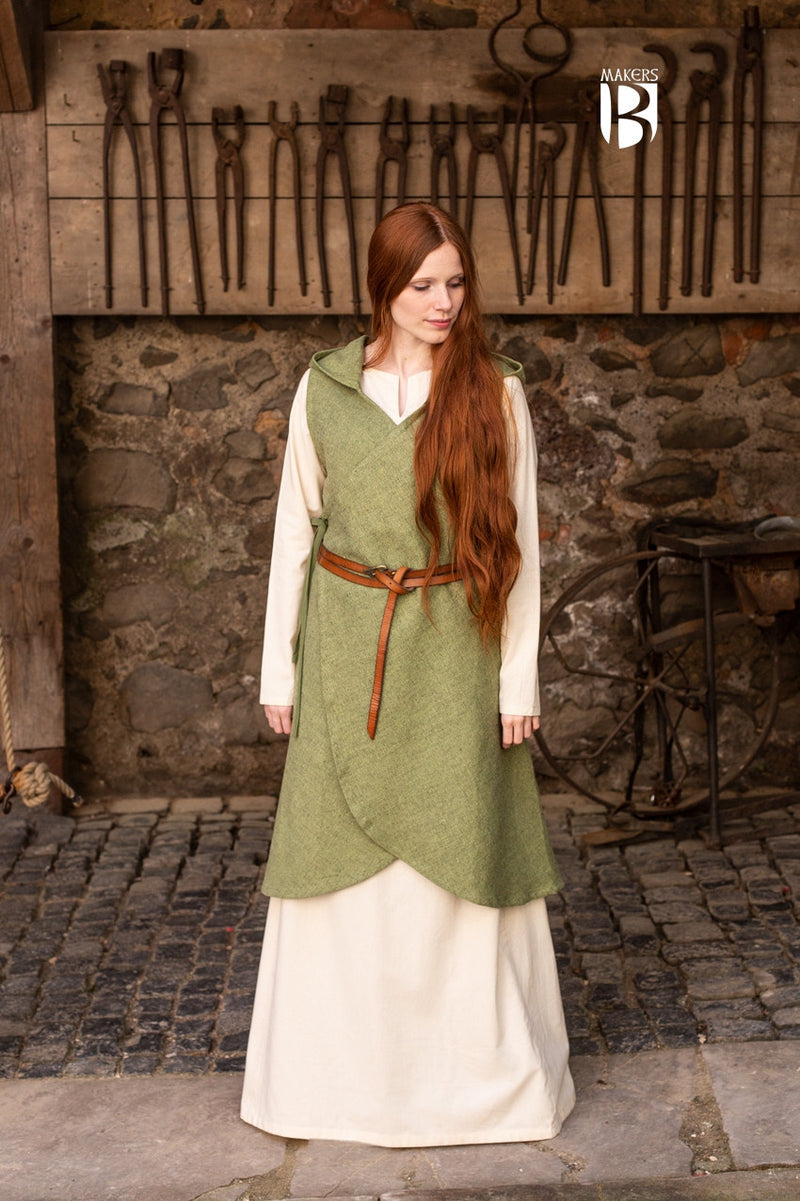 Suknia wierzchnia Runa, lipowo-zielona