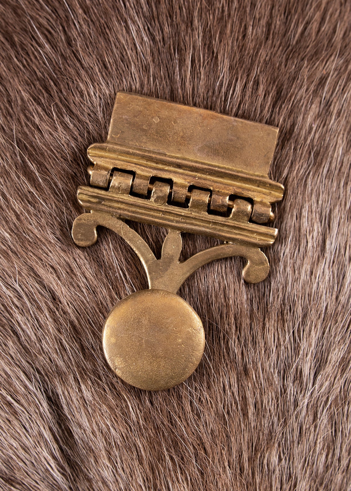 Roman belt fitting Vidonissa, for pugio, pair