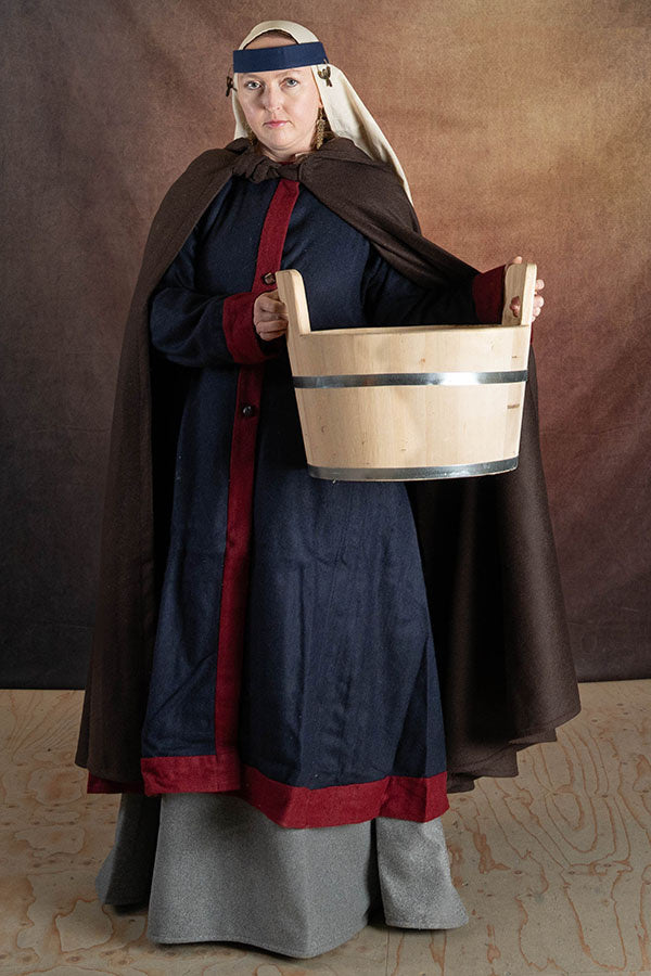 Manto medieval Karen, mezcla de lana, marrón