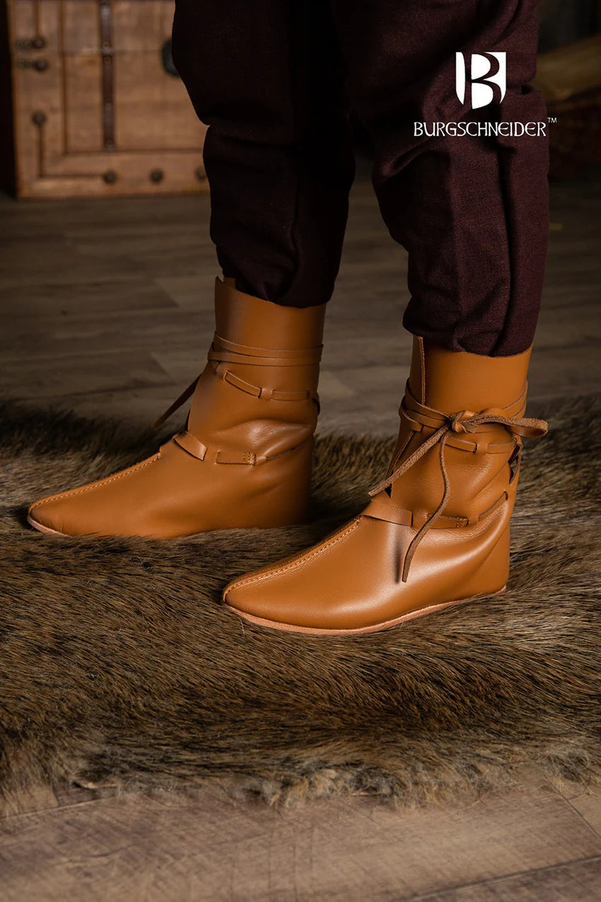 Botins medievais, século XIII