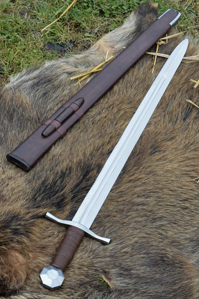 English single-handed sword, 13th century, semi-sharp