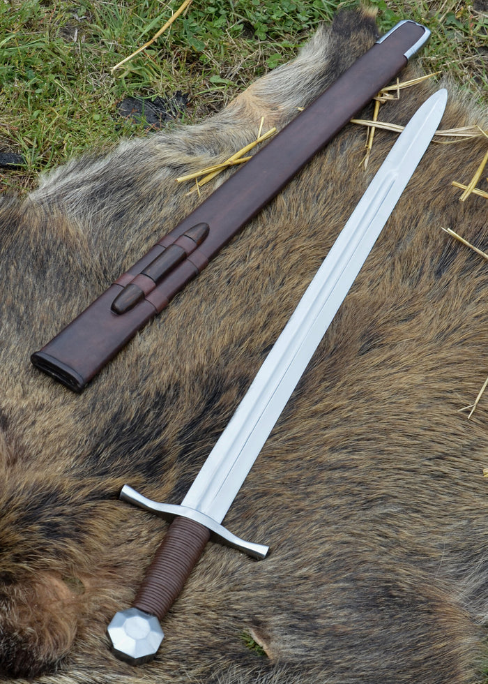 Engelsk enhandsvärja, 1200-tal, semi vass