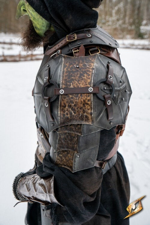 Raider pauldrons, 1 mm
