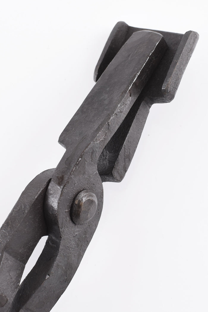 Hand-forged pliers, 45 x 2 cm