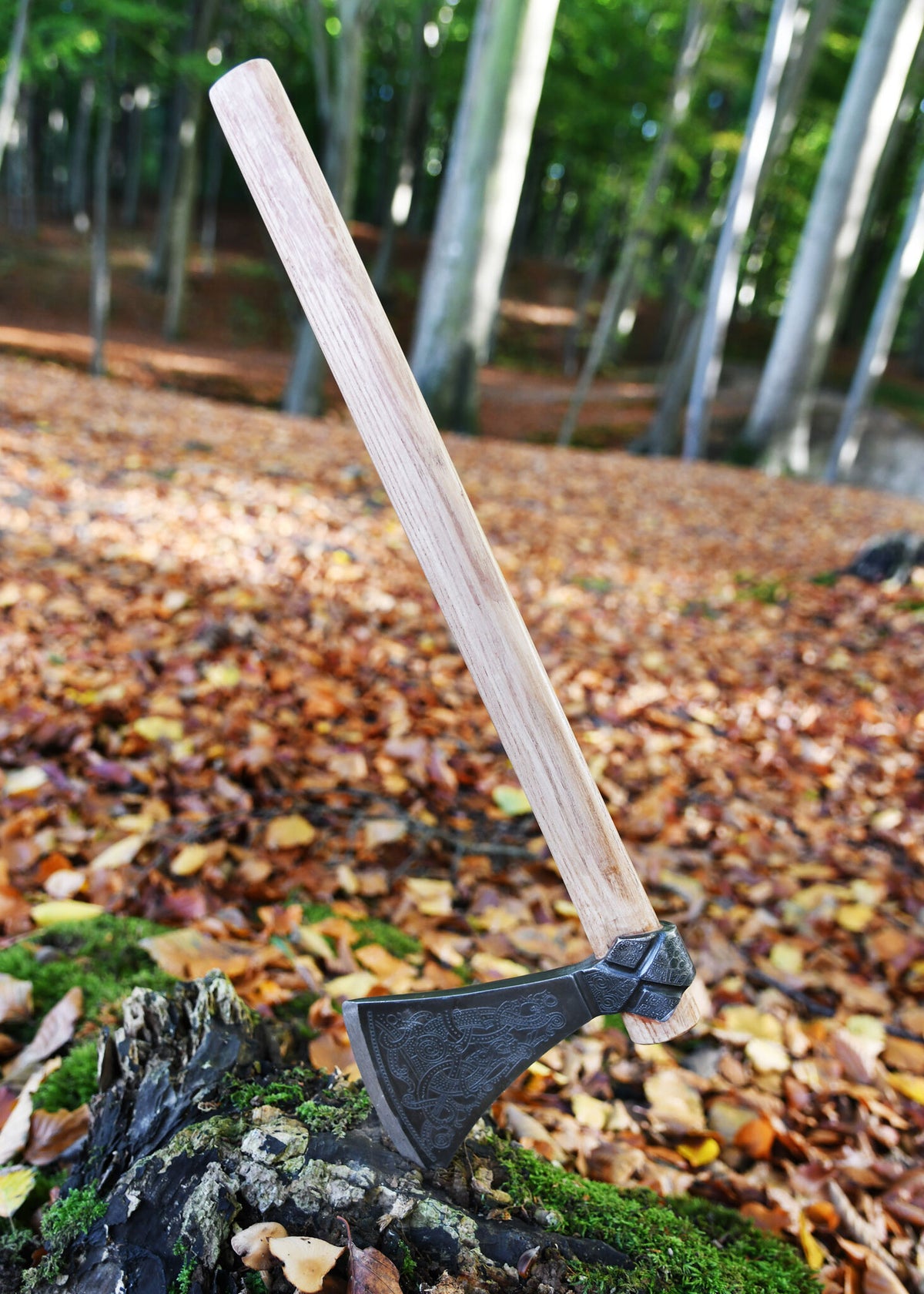 Vikinga Mammenyxa, typ H, halvvass