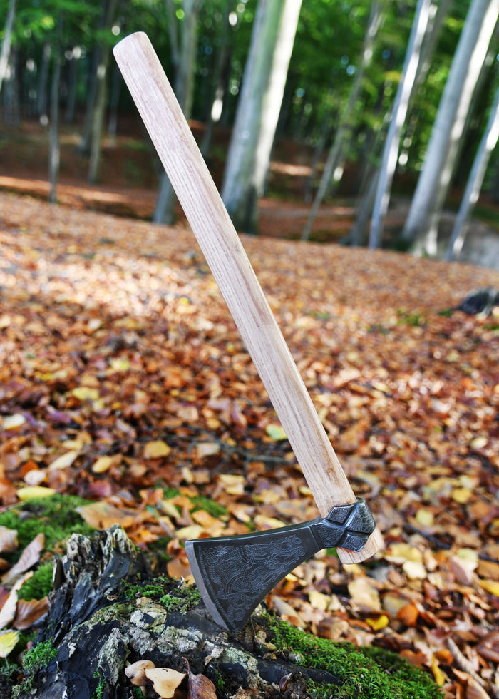 Vikinga Mammenyxa, typ H, halvvass