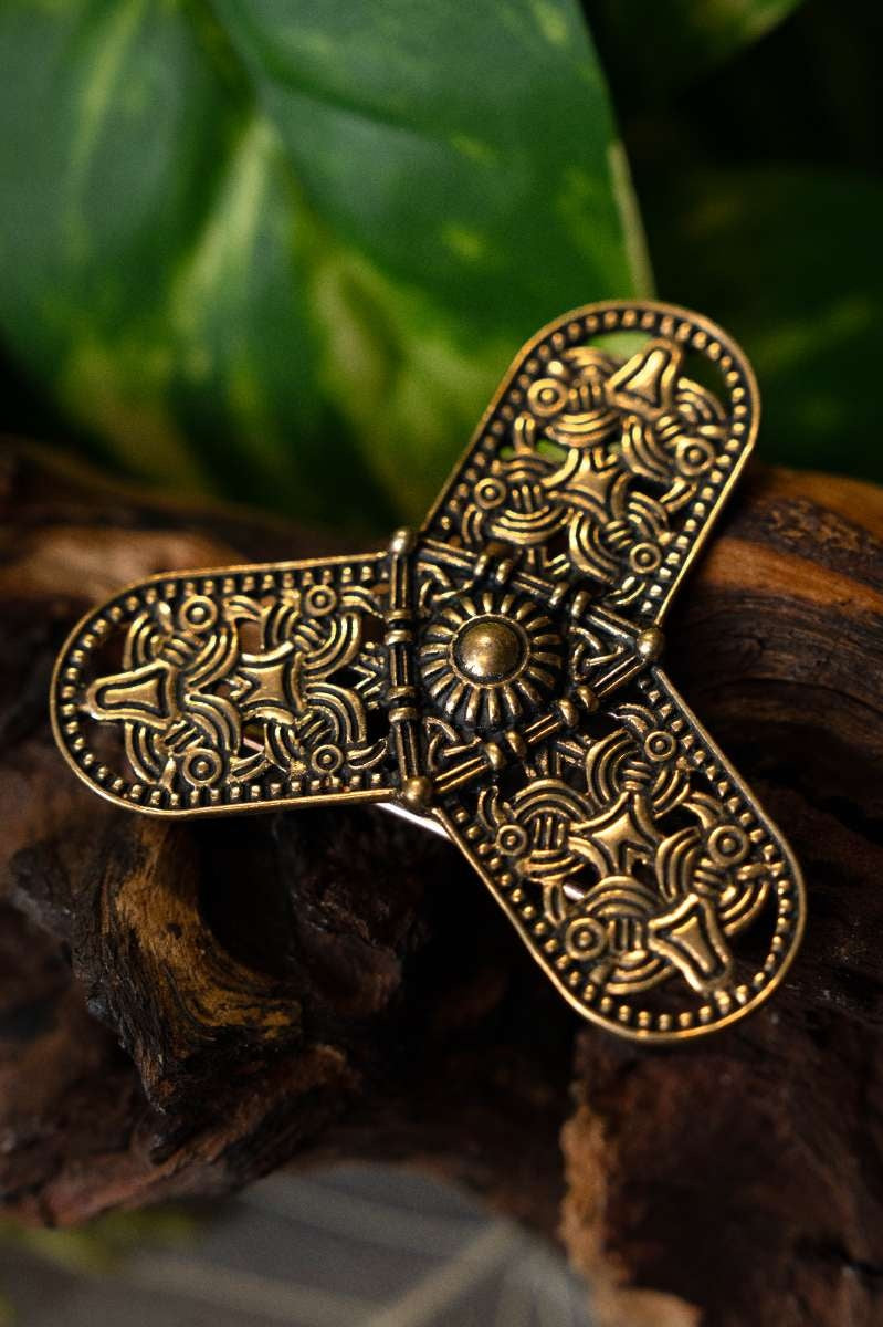 Kleeblattfibel Rygge, Bronze