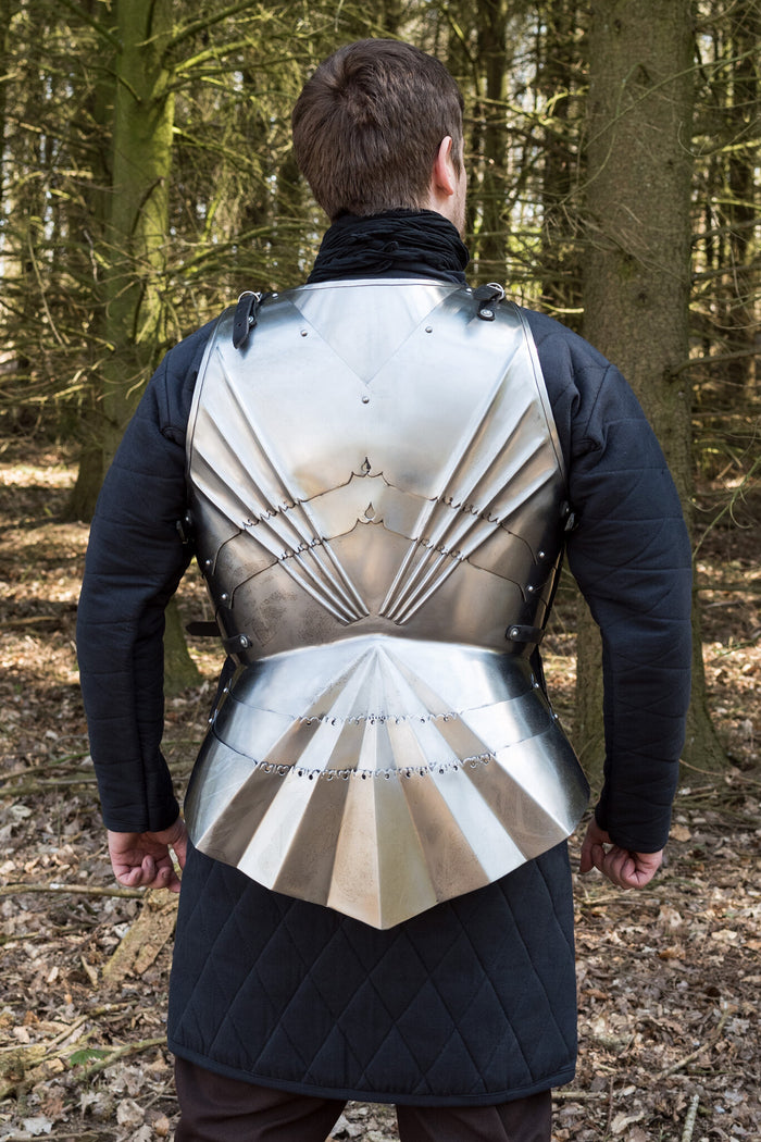 Gothic cuirass with tassets, 1–1.2 mm