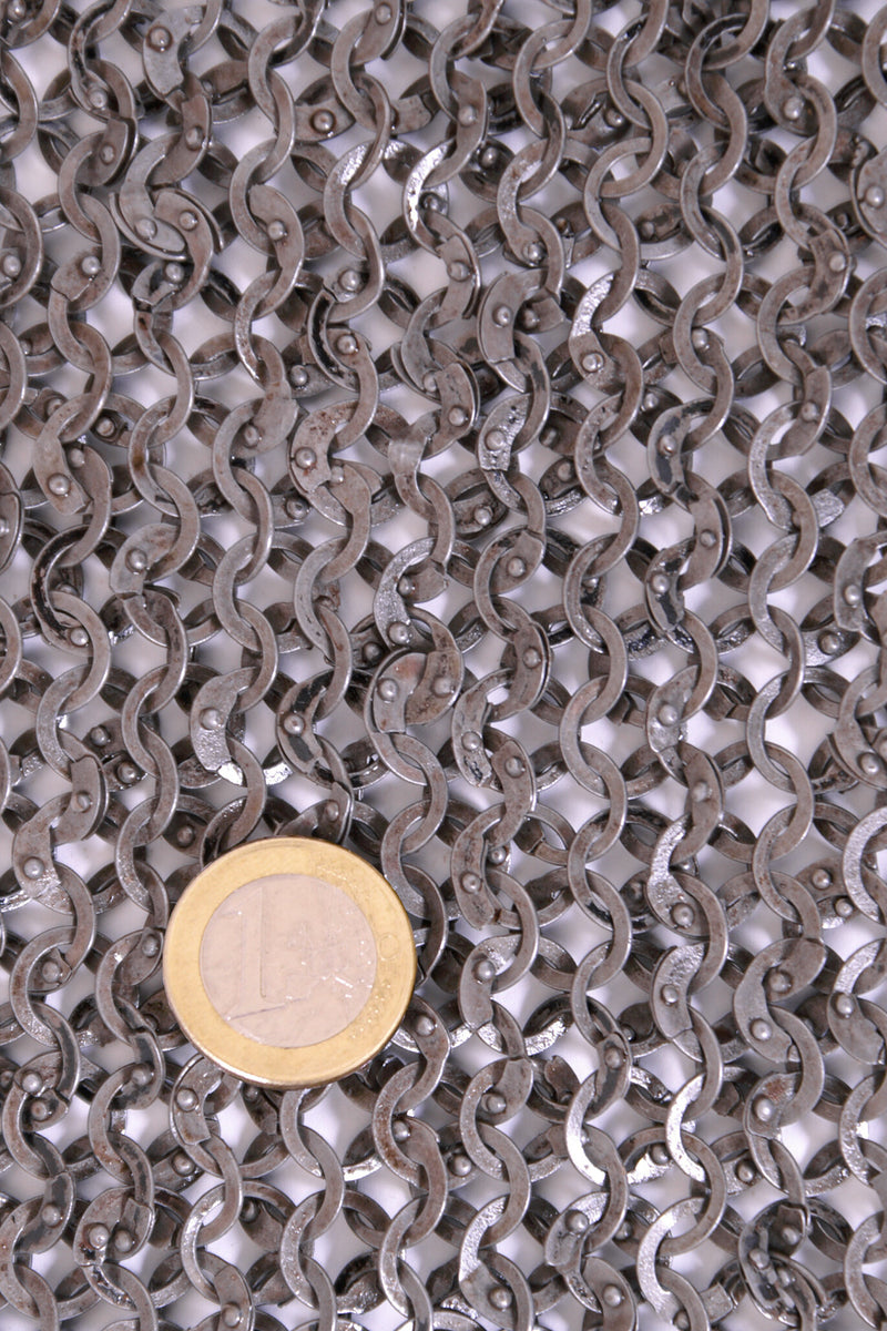 1 kg flat chainmail rings with round rivets, 8 mm