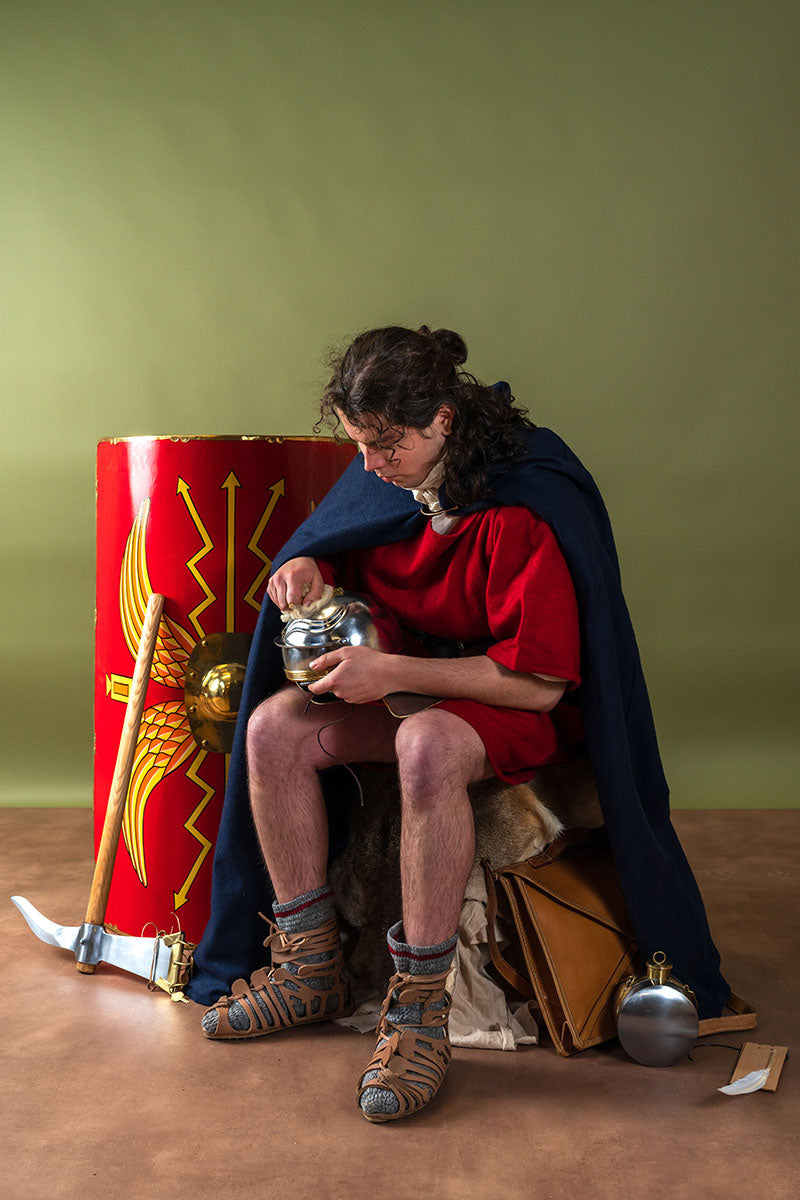 Rzymska dolabra, półostra