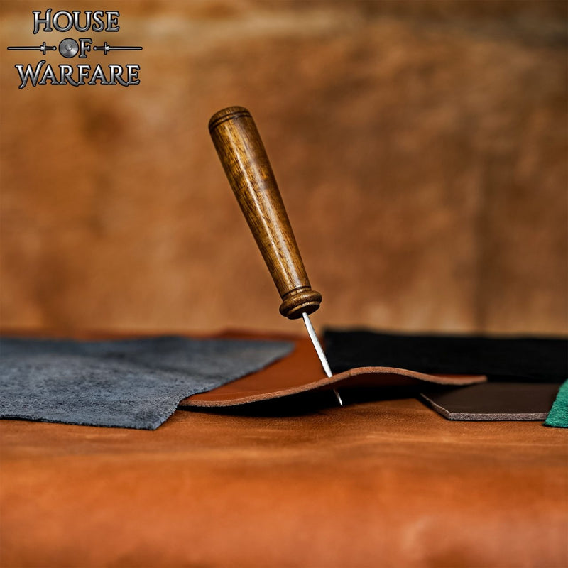 Wczesnośredniowieczne skórzane szydło Birka