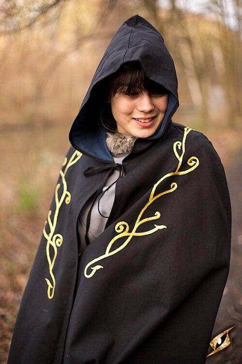 Embroidered cloak Terra, black