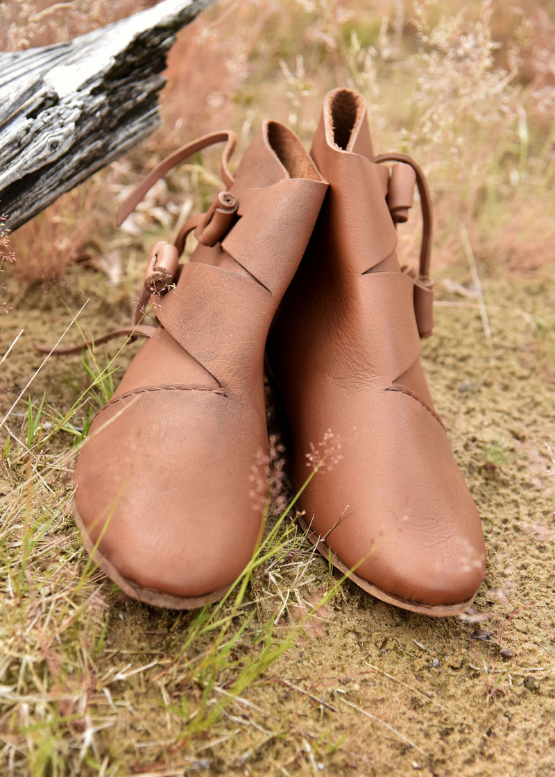 Scarpe vichinghe Jorvik con chiodi, marrone chiaro