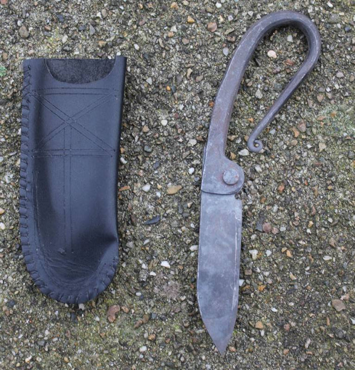 Folding knife, semi-sharp