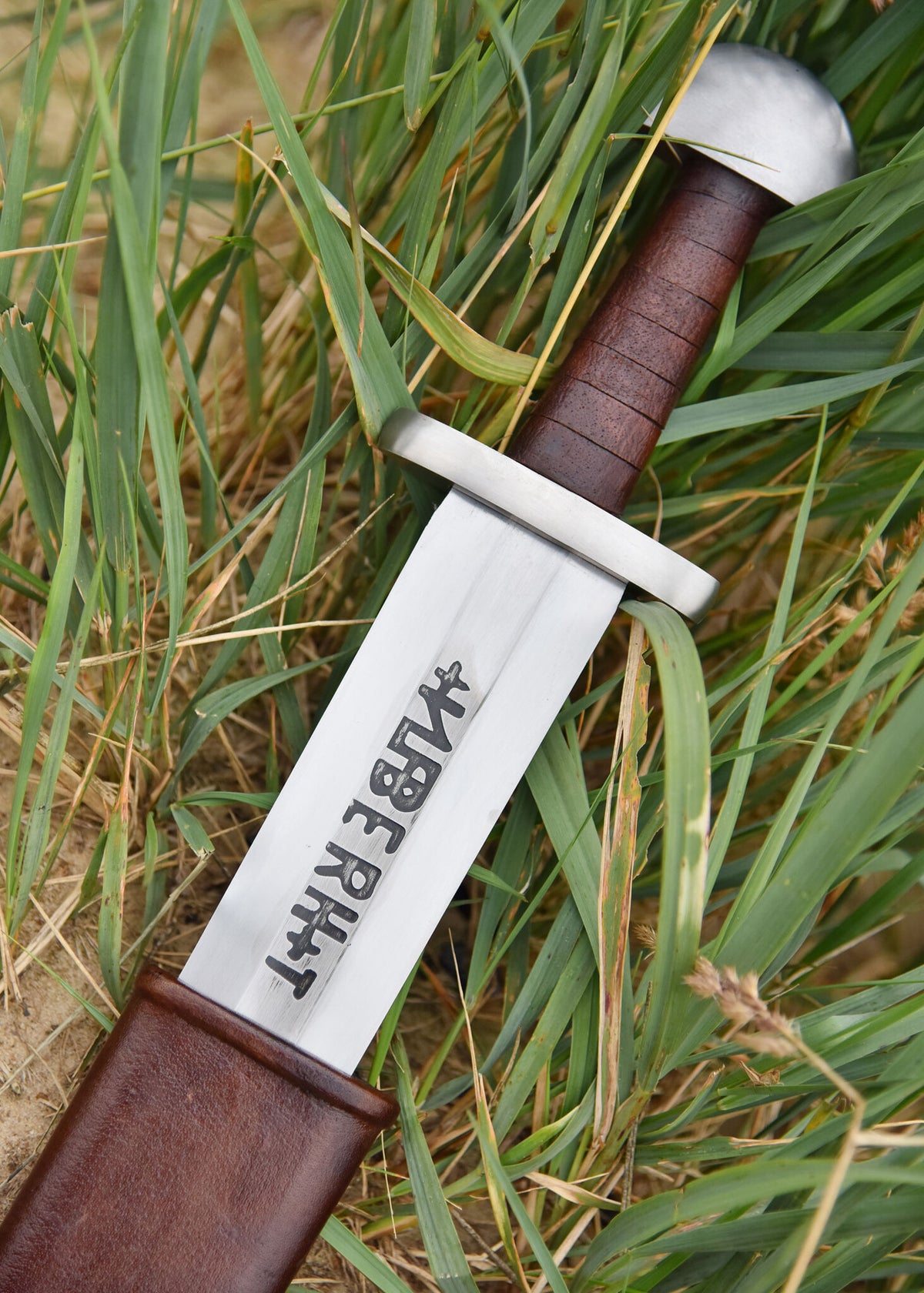 Wikiński miecz Duna Duna, X w., półostry