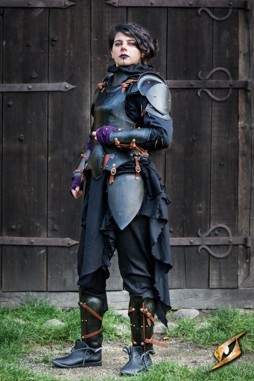 Renegade women's armor, pauldrons, 1 mm