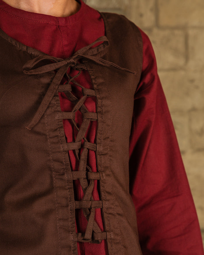 Medeltida överklänning Leandra, brun