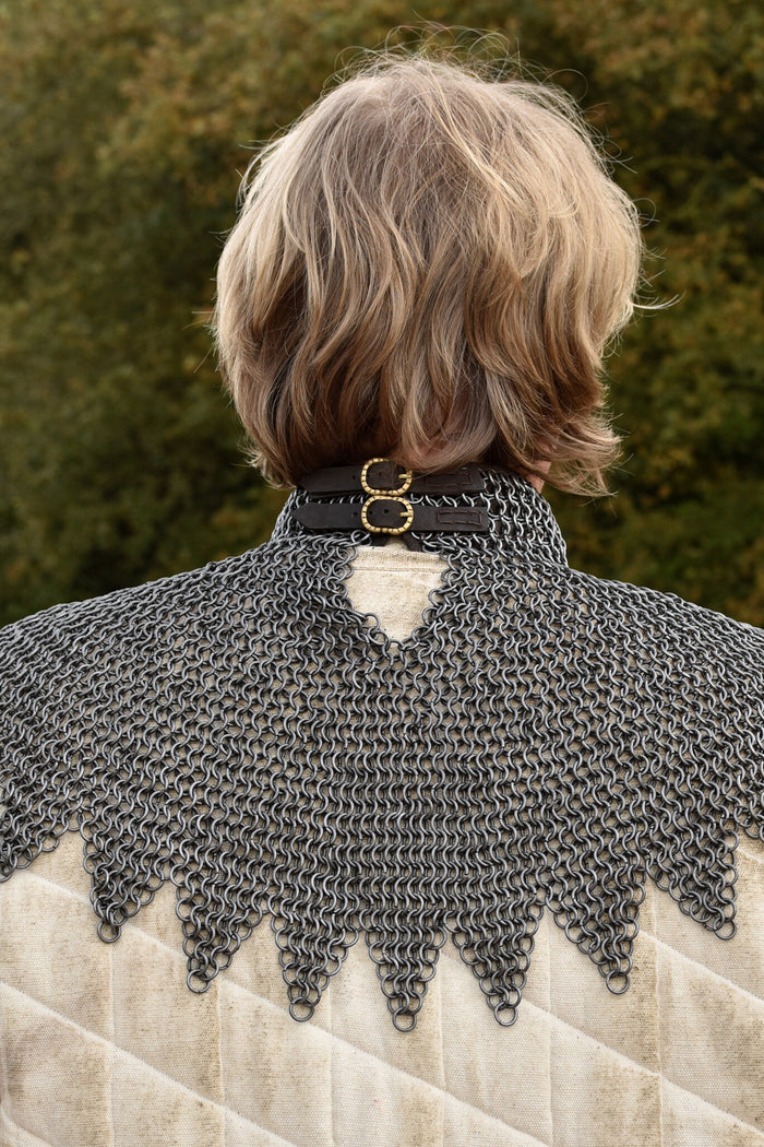 Bishop's Mantle, butted rings, M, 8 mm