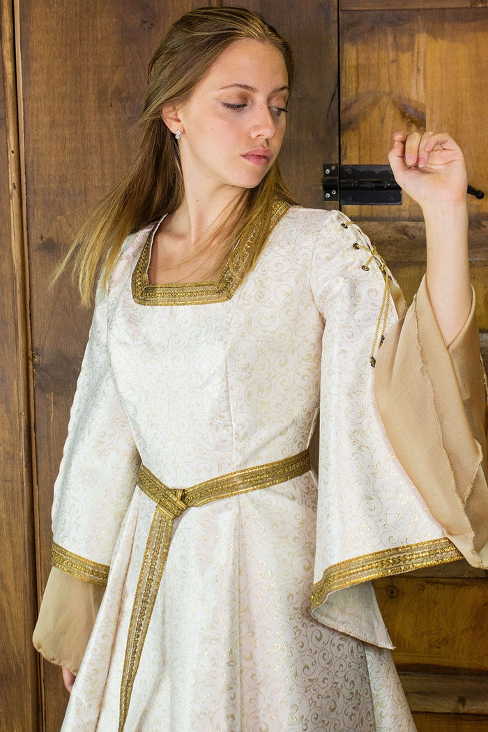 Aquitania Edles Kleid, weiß