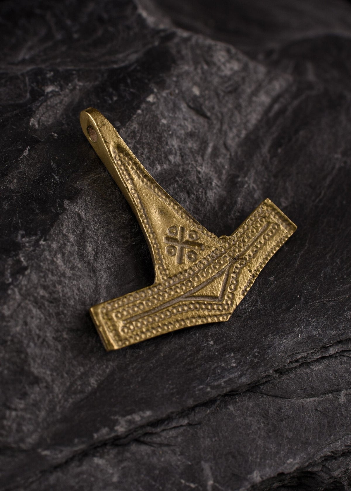 Martello di Thor Rømersdal, ottone