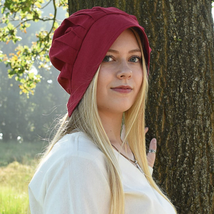 Pleated Baroque Coif Amsterdam, red