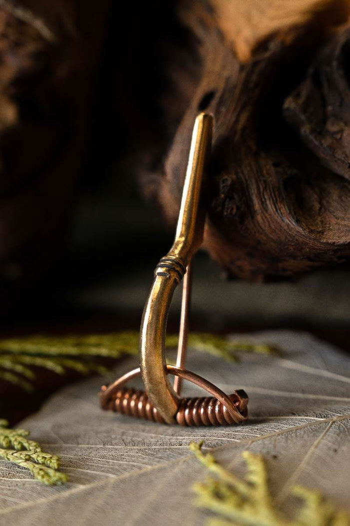 Germansk armbrøstfibula, bronze