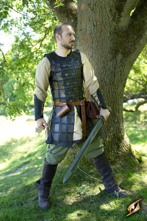 Długa skórzana brygantyna, czarna