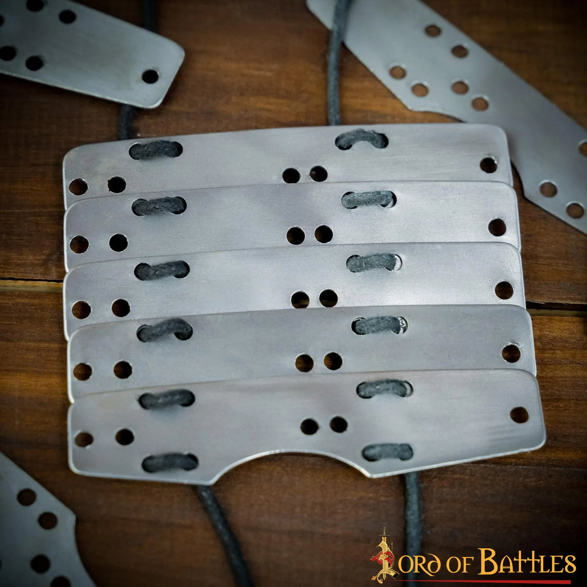 Germańsko-bizantyjska zbroja lamelkowa 9,5 × 2,2 cm, 100×