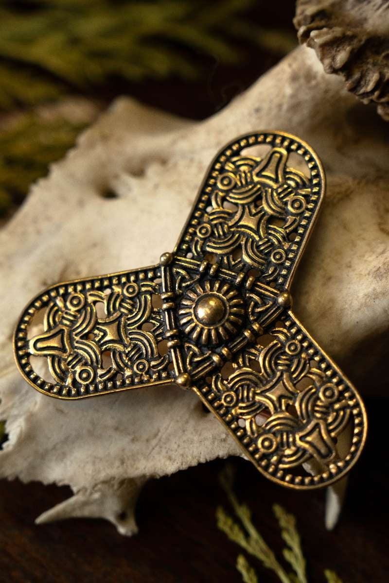 Kleeblattfibel Rygge, Bronze