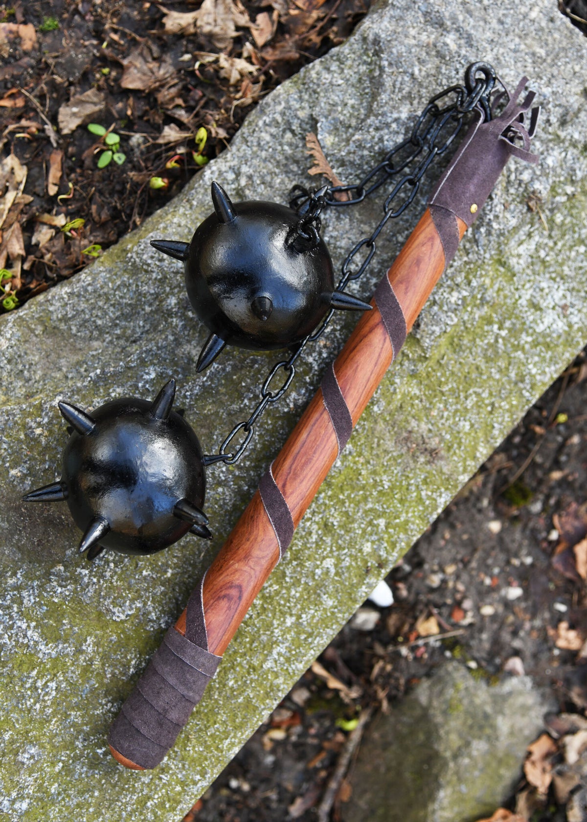 Stridsplejl med to kugler