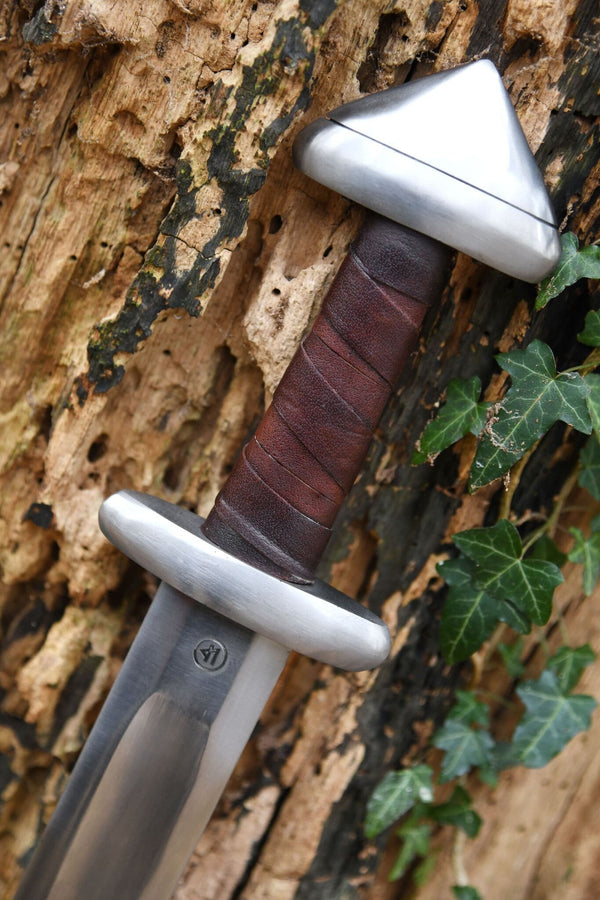 Espada viking Petersen H, curta, romba (battle-ready)