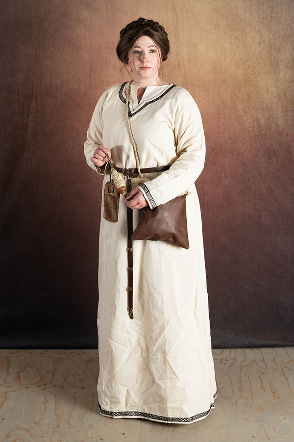 Frühmittelalterliches Kleid Aelswith, natur