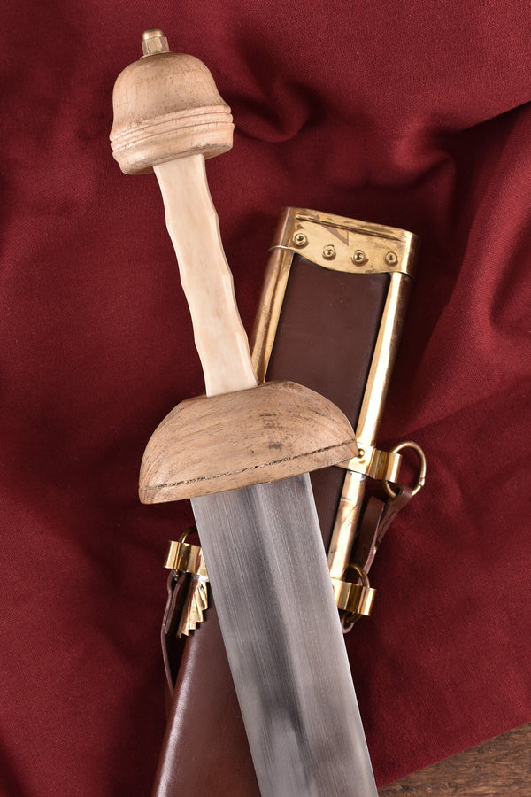 Gladius Nero, semi-sharp