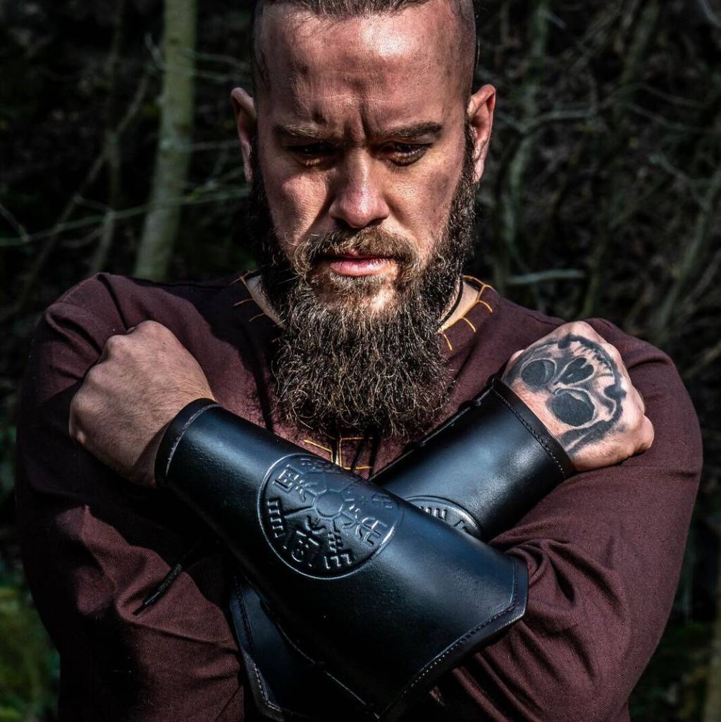 Vegvisir Lederarmschienen Unterarmschutz, schwarz