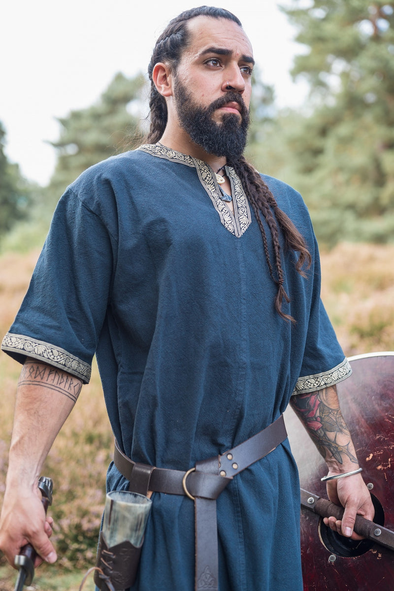 Keltisk tunika, korte ærmer, mørkeblå
