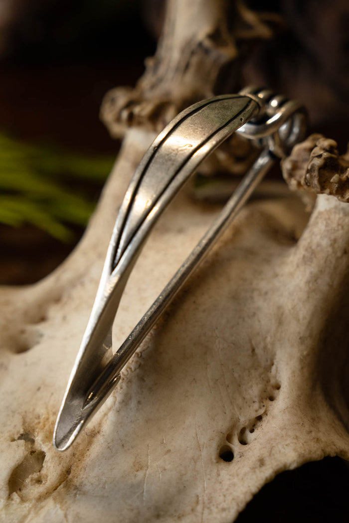 Keltisk bågfibula, 300 till 100 f Kr, försilvrad brons