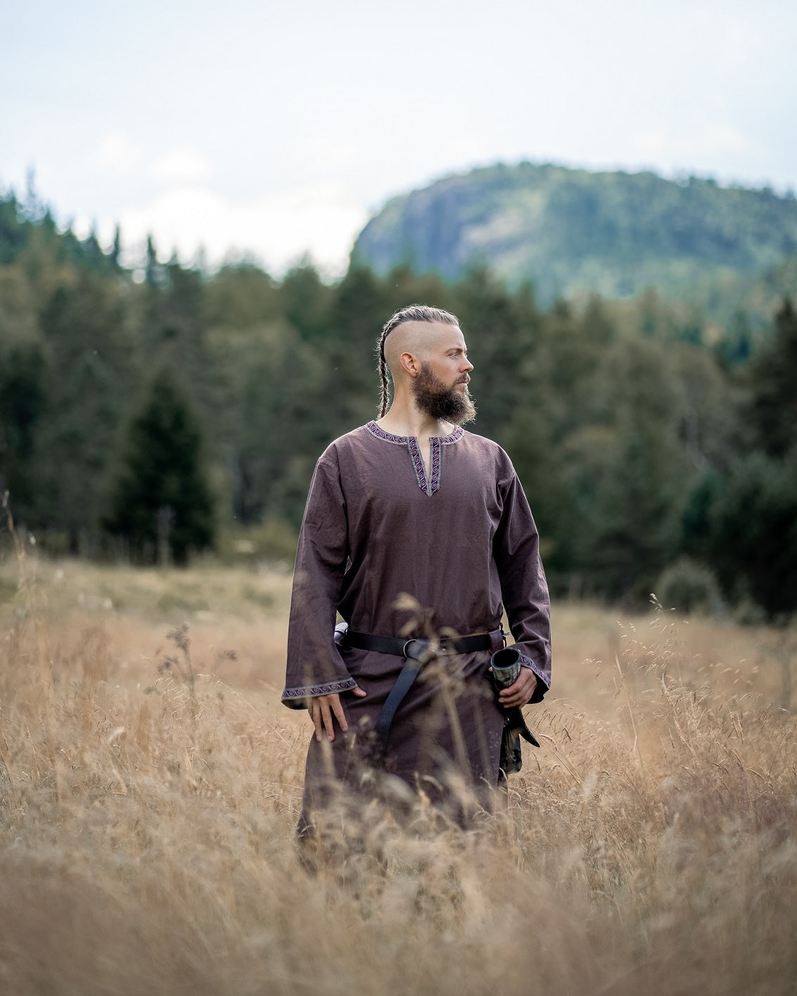Germaanse Thorsberg tuniek Wulfhard, donkerbruin