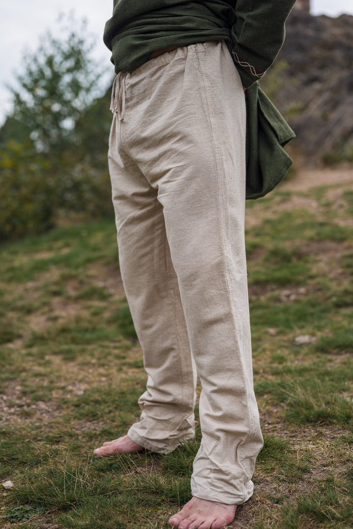 Vikingabyxor i linne, natur