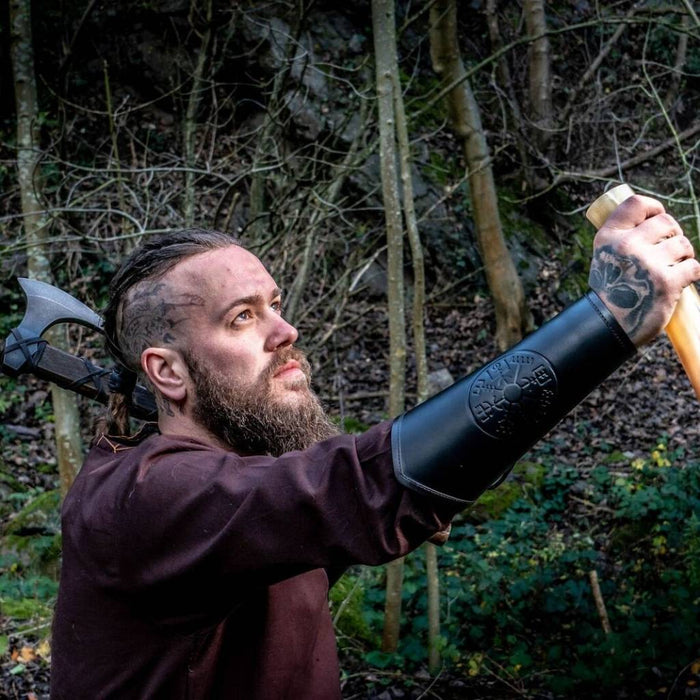 Vegvisir Lederarmschienen Unterarmschutz, schwarz