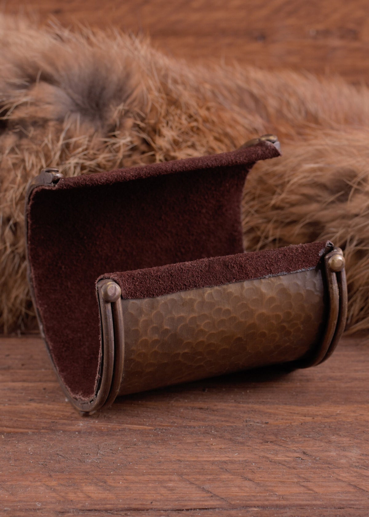 Keltisk armbånd med slangemotiver, messing